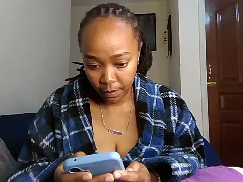 atara_seren webcam