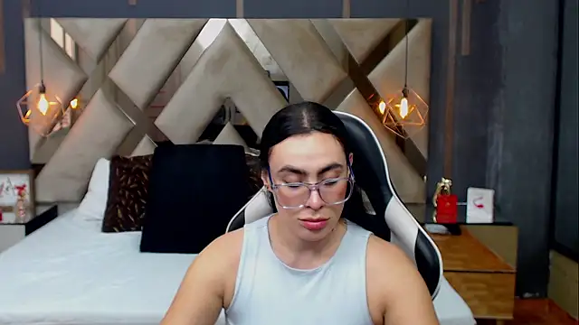 MartinaaFit webcam