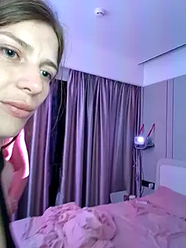 MissAndKiss webcam