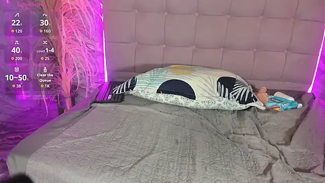 victoria_keyy webcam
