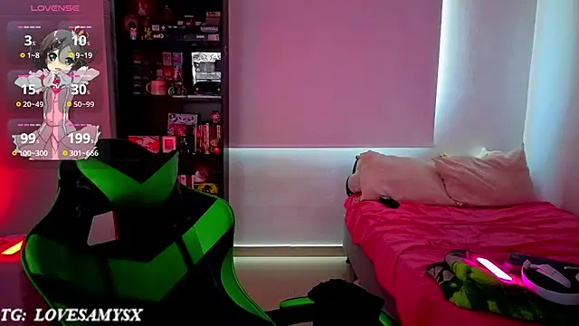 Lovelyamyy webcam