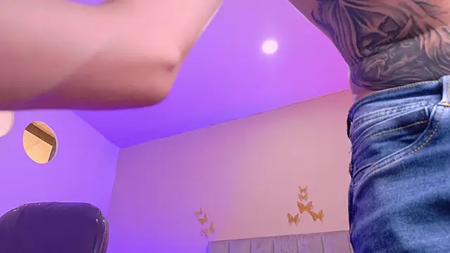 Nascary_Fox webcam