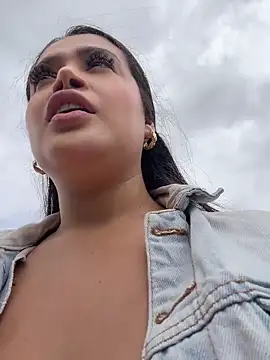 Sara_fun webcam