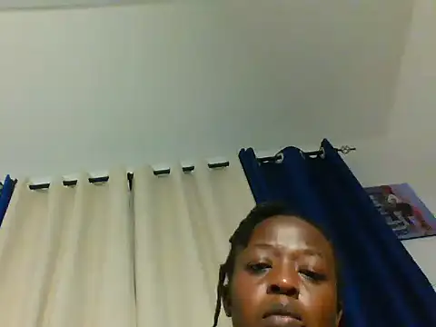 Sexy_Briannah live cam on StripChat