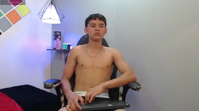 ryan_grayx (M twink) - show cum