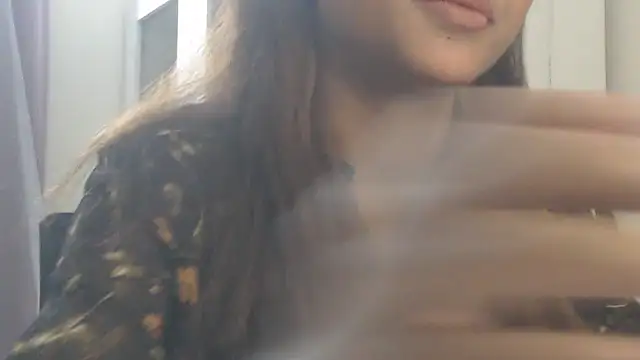 NancyRuvi webcam