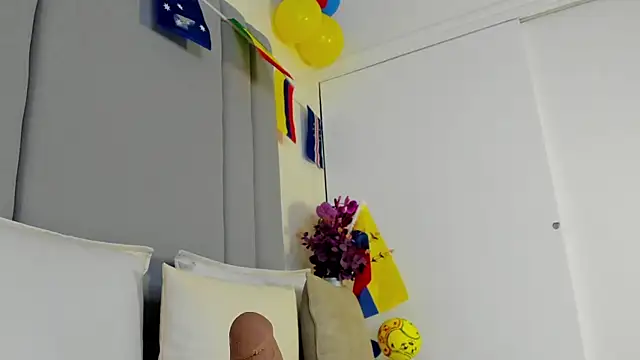 CannelaSmith webcam