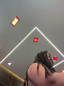 emily-Hornyy