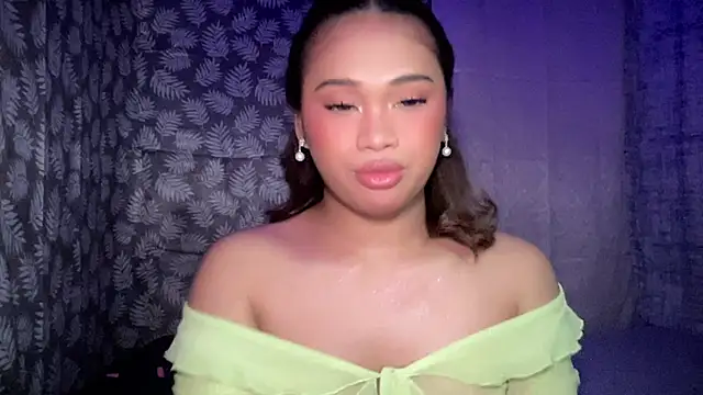 Exotic_alyssa69 webcam