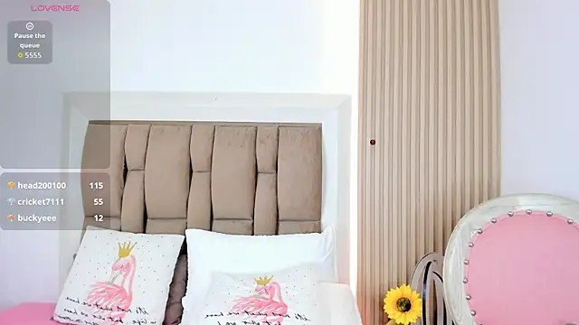 luna_bellucci webcam
