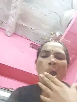 HOkajal78 webcam