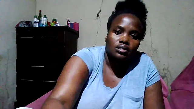 sexybigboobz webcam