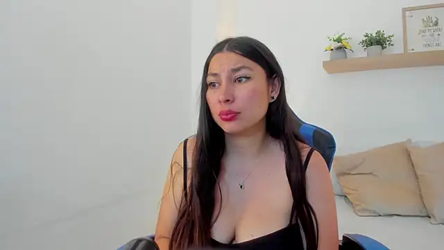 bella_99_ webcam