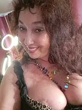 gypsyesmeralda's live room