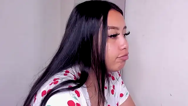 Viioleett_cum webcam