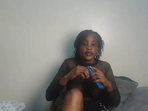 Prettypixxiee webcam