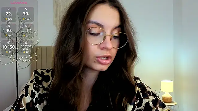 Real_cutie1 webcam