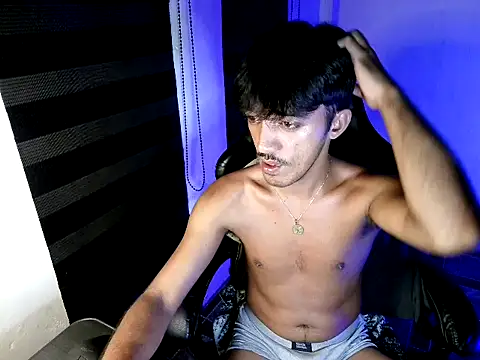 Spicy_RowyCam webcam
