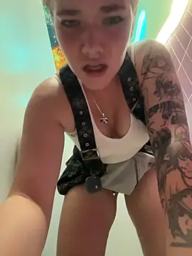 Holy_Tereza live sex cam