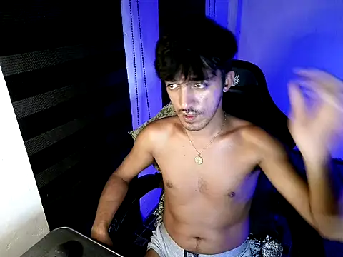 Spicy_RowyCam webcam