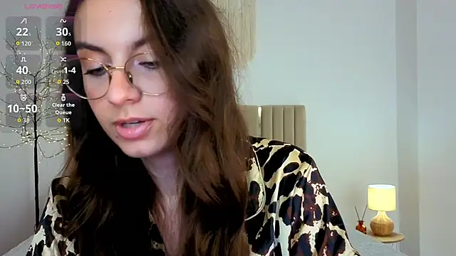 Real_cutie1 webcam
