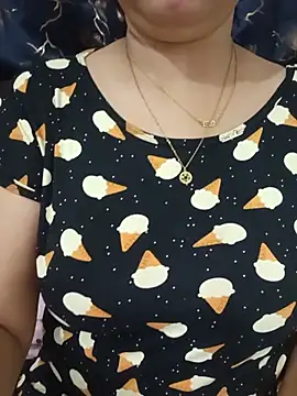Cute-Sweety webcam