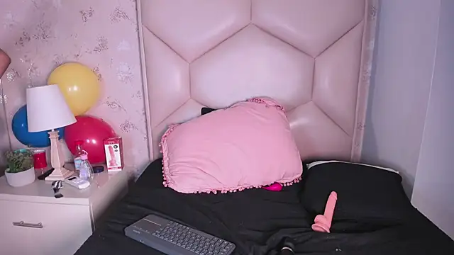 Nasly_Moore webcam