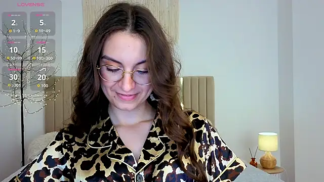 Real_cutie1 webcam