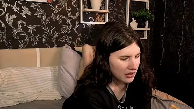 norimoore - NoriMoore's free webcam - UK Sex Cams
