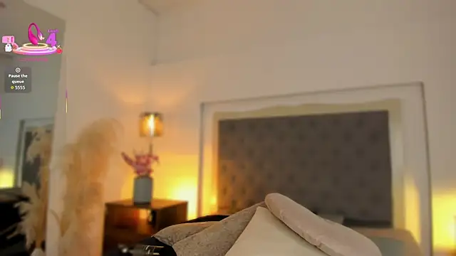caro_sanchezz webcam