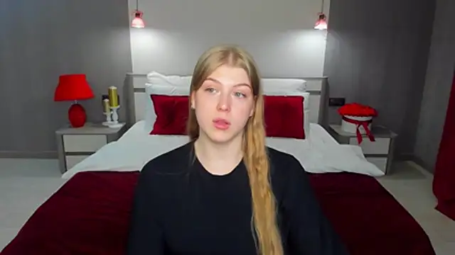 stella_light - Stella_Light's free webcam - UK Sex Cams