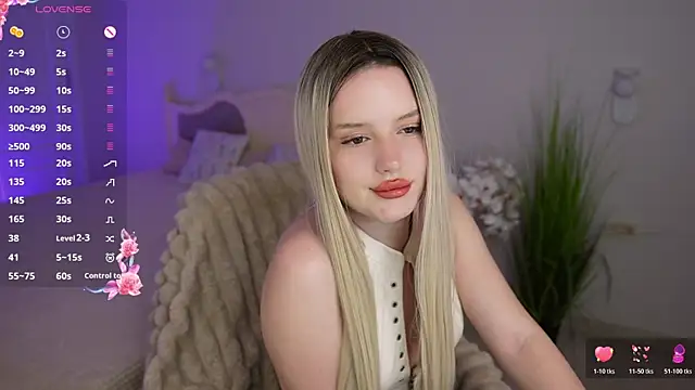 Milana_Moons webcam