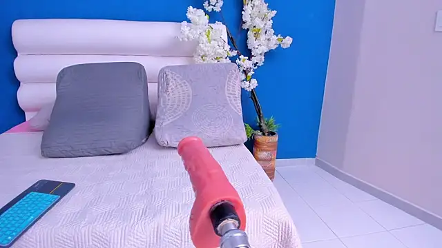 letty_straus webcam