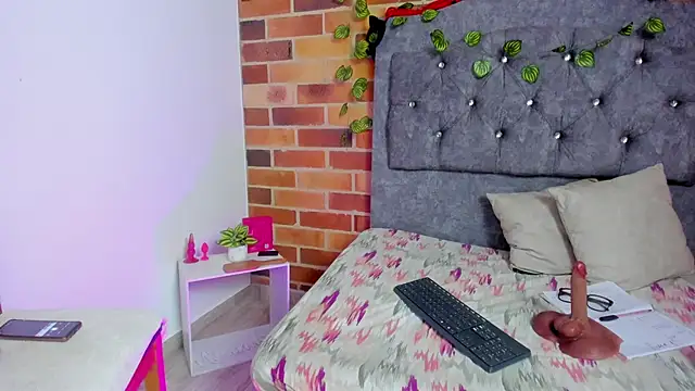 MirandaDream2 webcam