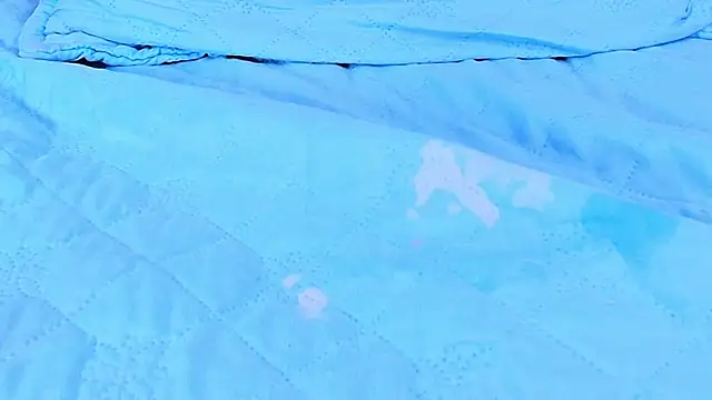 anisha_x webcam
