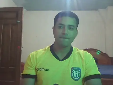 User_02_ webcam