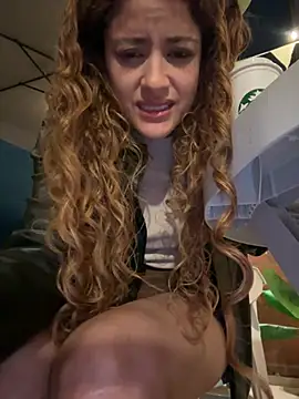 alana15 Live Webcam on Stripchat