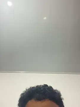 MorenoHot90 webcam