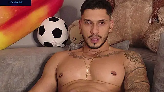 Seth_Vegaa live cam on StripChat