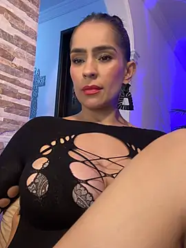 Mau_White webcam