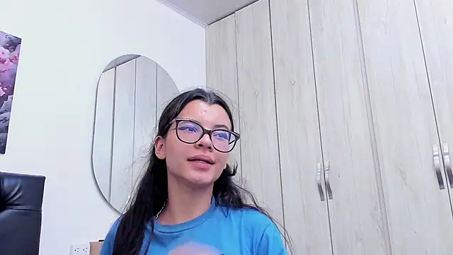 pinky_f00x webcam