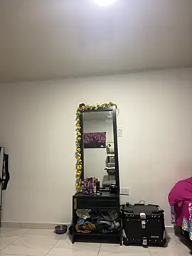 alina_stark webcam