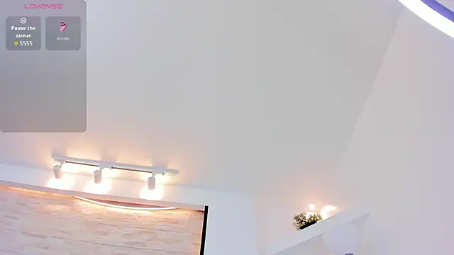 ella_harper webcam