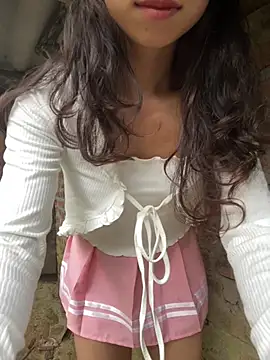 Lipailip_101 webcam