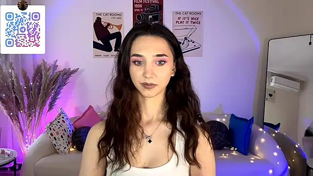 LinaMour webcam