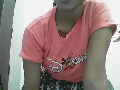 short_girl_ webcam