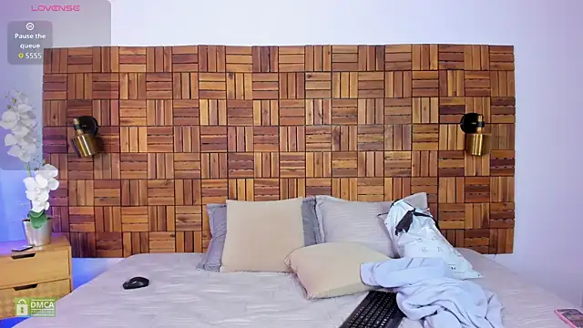 madydoll_ webcam