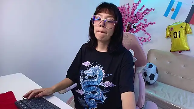 Alice_chester webcam