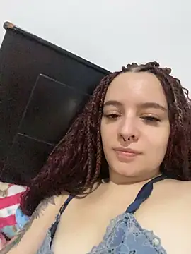 karla-thomsom10 webcam