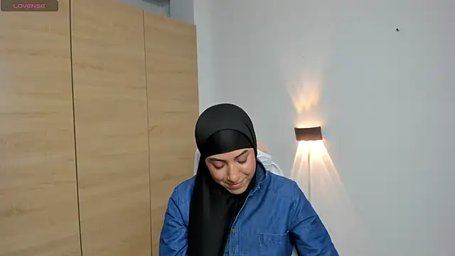 LAY_LA_ webcam